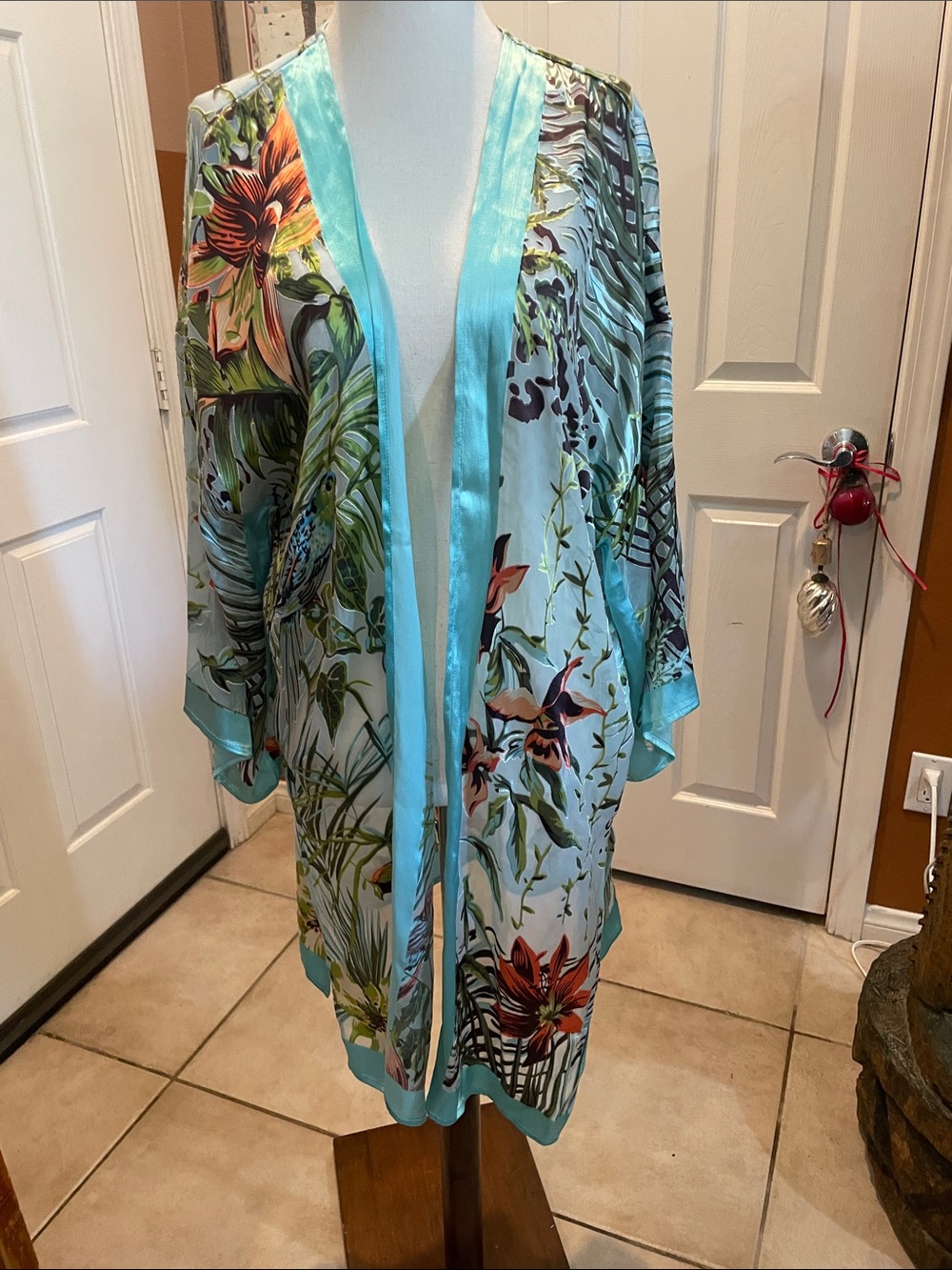 Chico's Turquoise Floral Silk Blend Kimono style Coverup